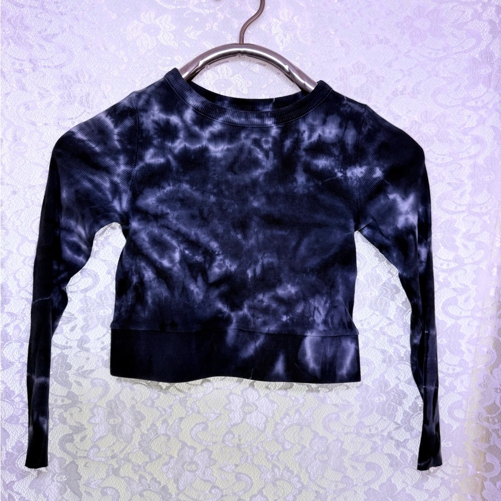 NSF navy blue indigo white Tie-Dye crop Top 3/4 sleeve ribbed small like new